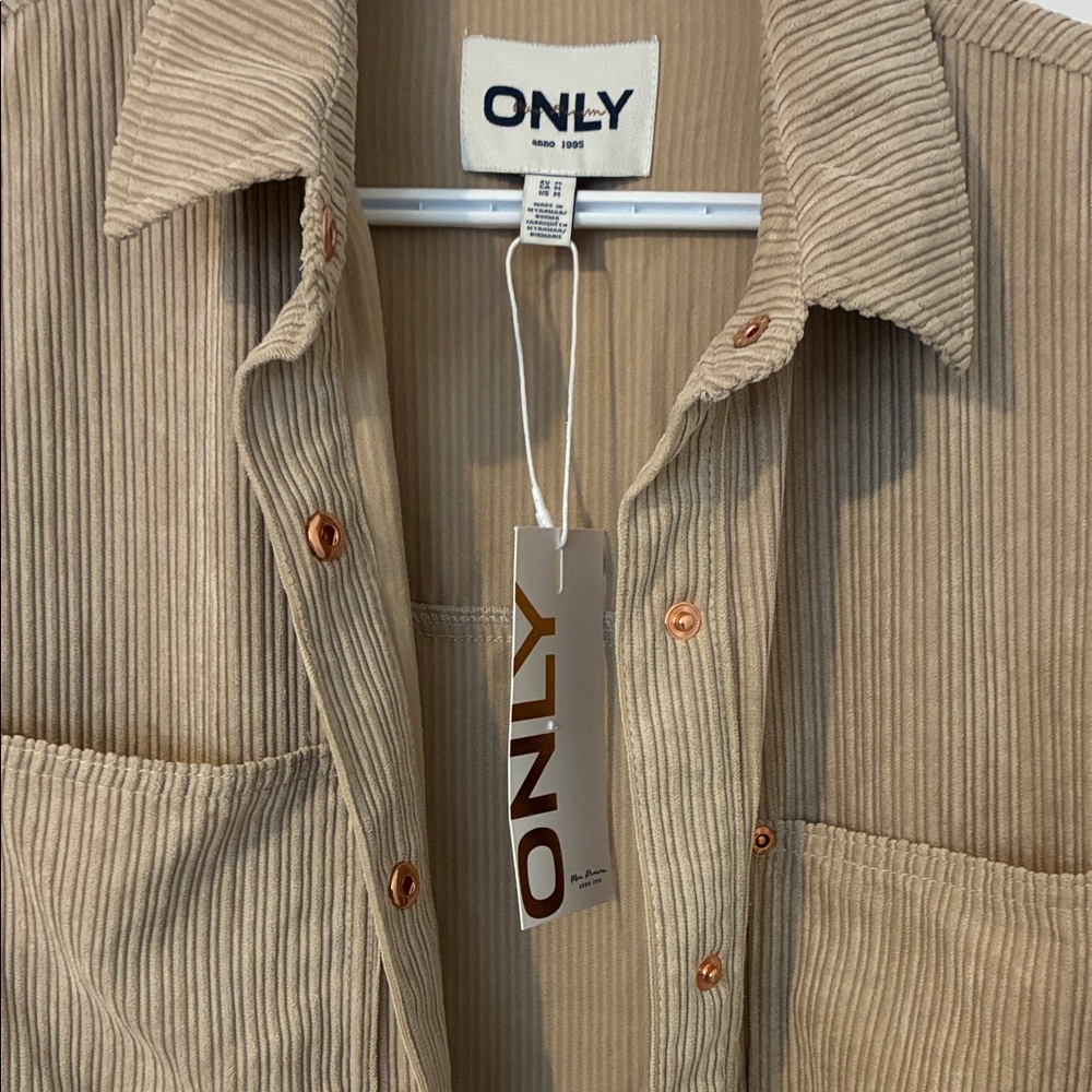 ONLY NWT Beige Oversized Corduroy Shirt shacket Jacket size medium - Picture 8 of 10